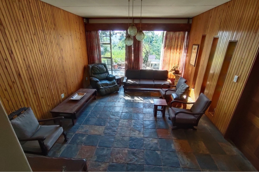 4 Bedroom Property for Sale in Leeuwenkloof North West